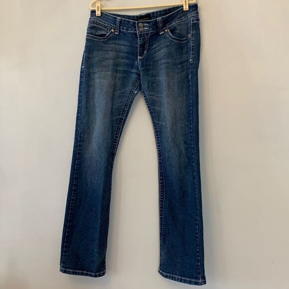 Chinese Laundry Denim - Chinese Laundry denim jeans Size 10 intricately designed back pockets Inseam 30”